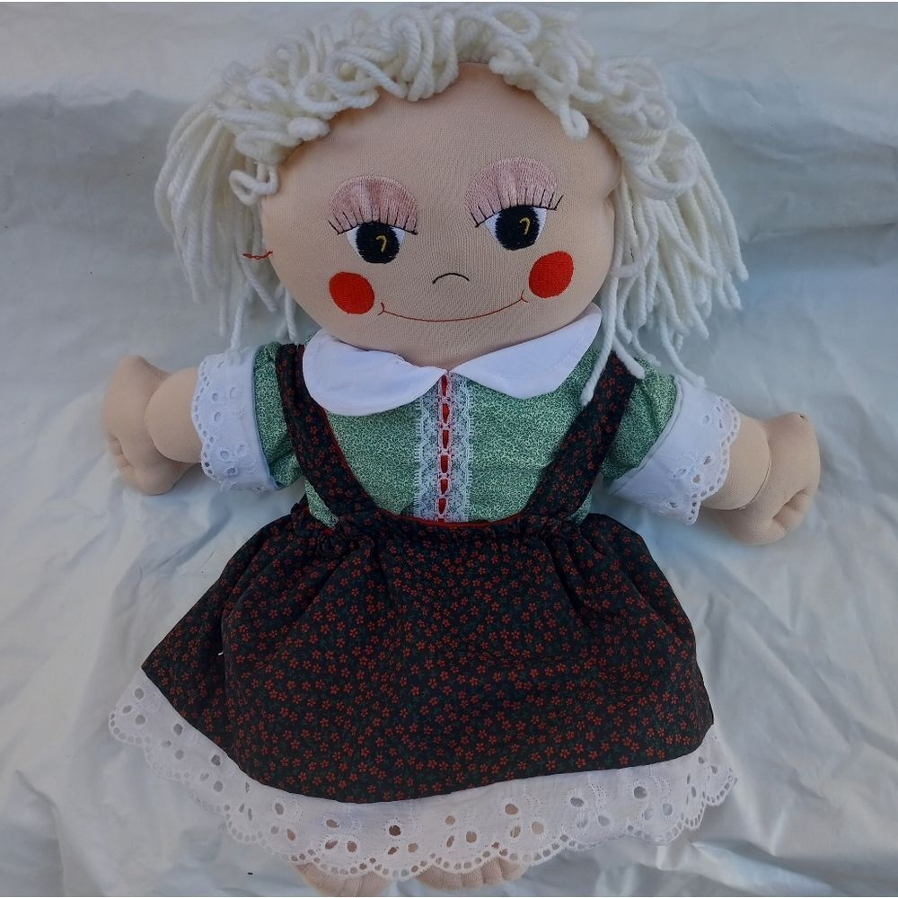 Avon Santa's Family Candy Claus Stuffed Cloth 16" Doll Yarn Hair 1990 Ra…